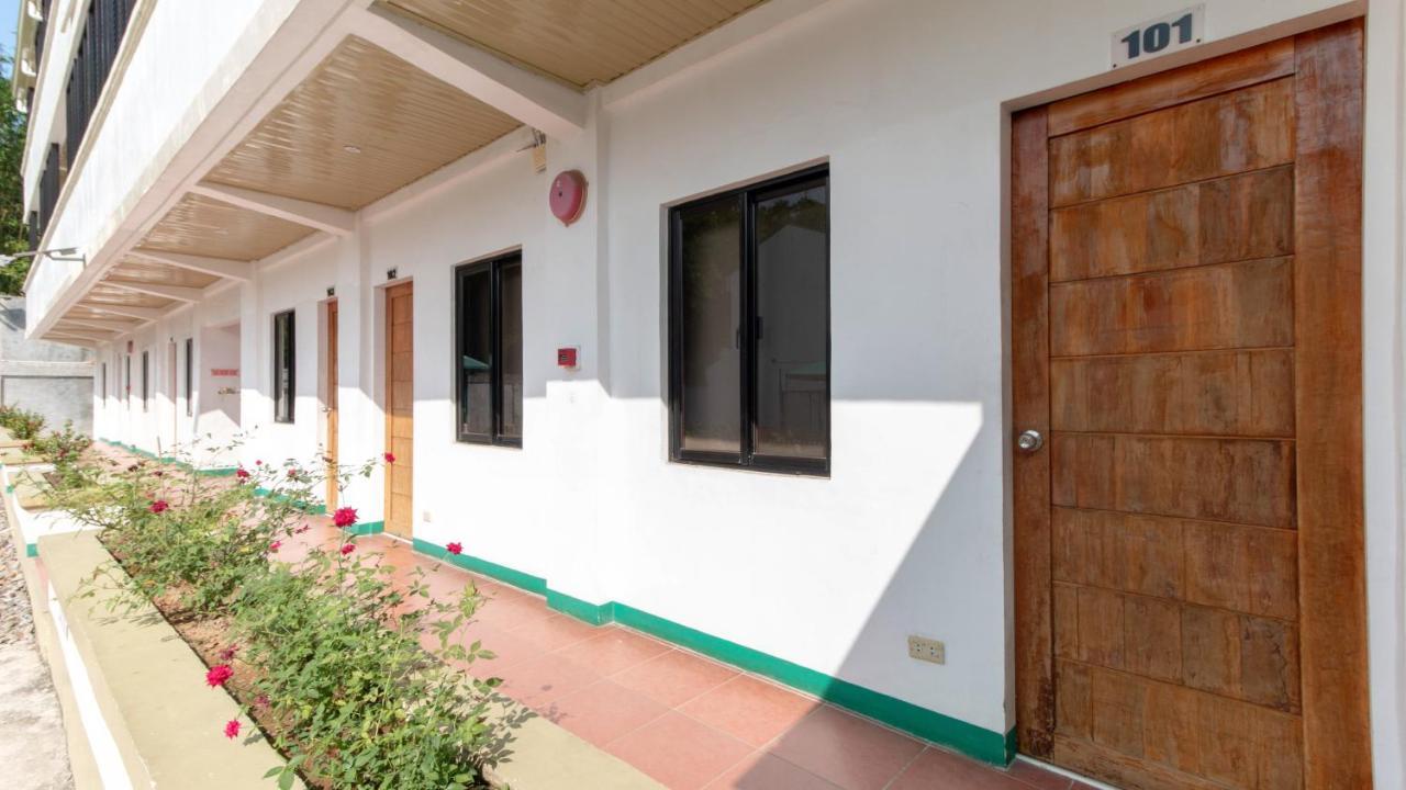 Reddoorz @ Picas Sagkahan Tacloban Exterior photo